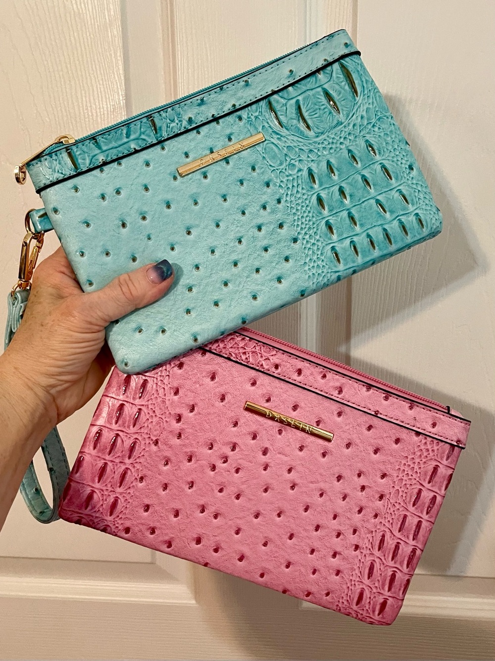 DAESIN Teal and Pink Faux Ostrich Leather Wristlet Set NWOT